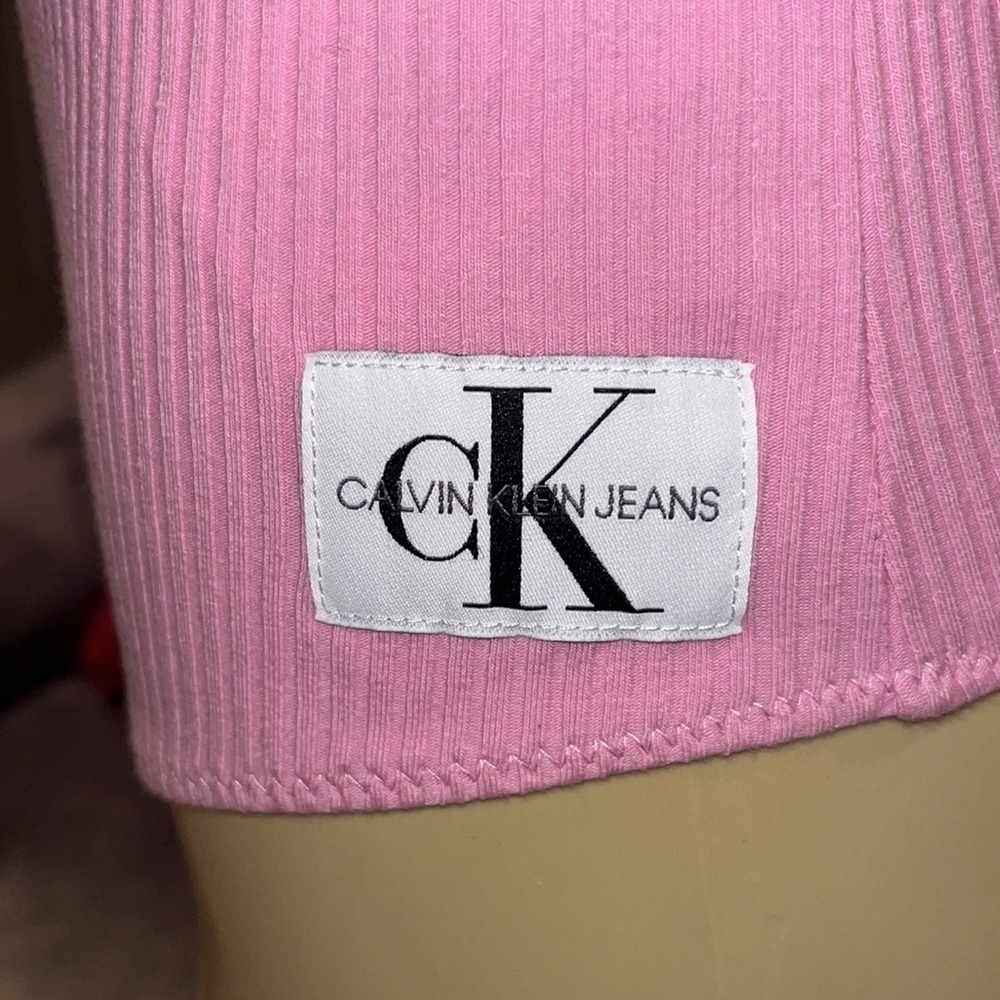 Calvin Klein Best Bodysuit In Pink Rib Knit - Picture 7 of 11
